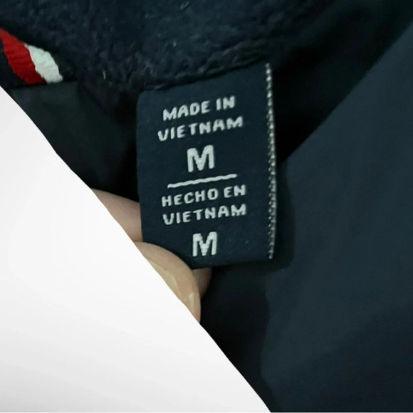 TOMMY HILFIGER Women's 3-in-1 All Weather System Quilted Jacket Medium |‎ EUC - Picture 11 of 12